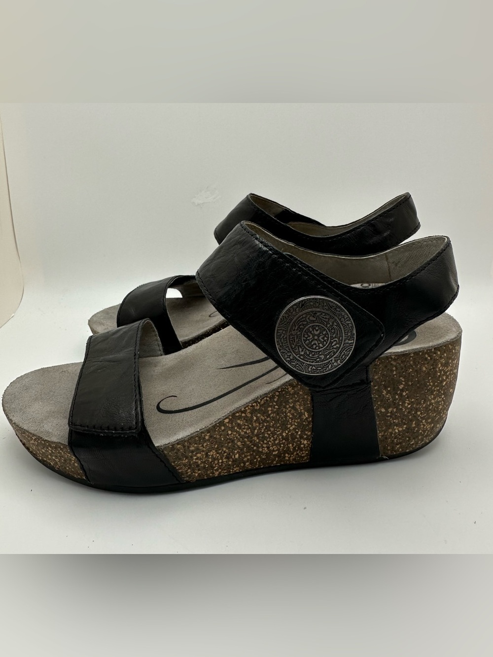Abeo Una womens brown Black wedge sandal size 7.5 with B.I.O system; Orthopedic